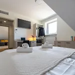 Ksiazka Do Poduszki - 250 Metrow Do Bulwarow Wislanych - Dream