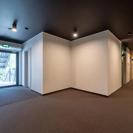 Książka Do Poduszki - 250 Metrów Do Bulwarów Wiślanych - Dream *