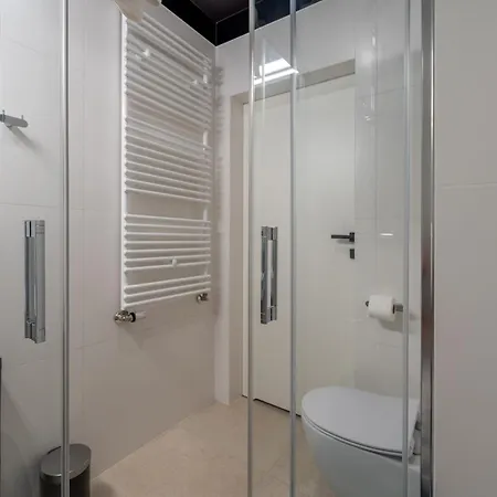 Książka Do Poduszki - 250 Metrów Do Bulwarów Wiślanych - Dream